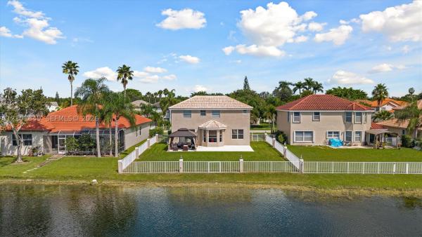 Treasure Cay At Silver Lakes, 17426 NW 7th St, Pembroke Pines, Florida 33029, image 1