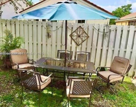 Springside Lake, 932 Falling Water Rd, Weston, Florida 33326, image 1