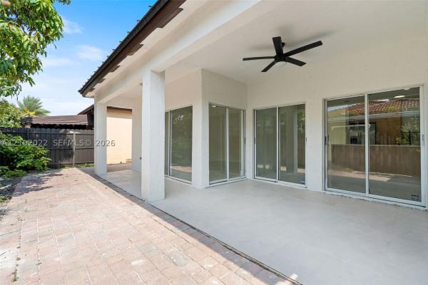 7978 NW 200th St, Hialeah, Florida 33015, image 1