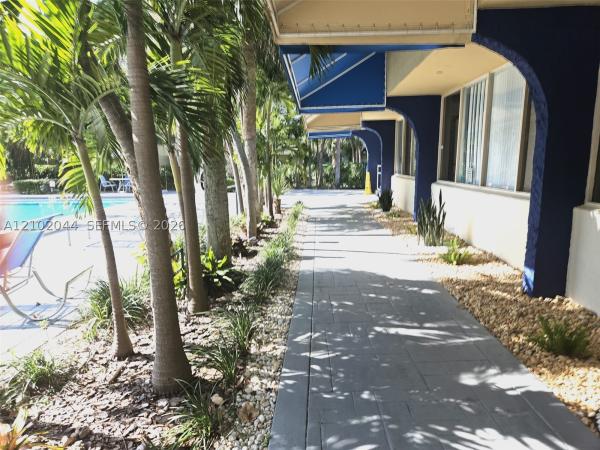 Yolanda Villas, 4550 NW 9th St #303E, Miami, Florida 33126, image 1
