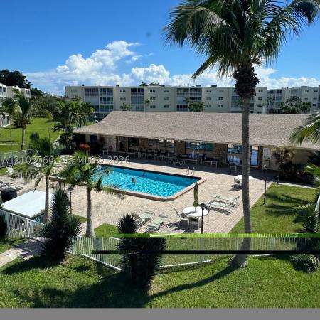 Meadowbrook Lakes, 1025 SE 2nd Ave #301, Dania Beach, Florida 33004, image 1