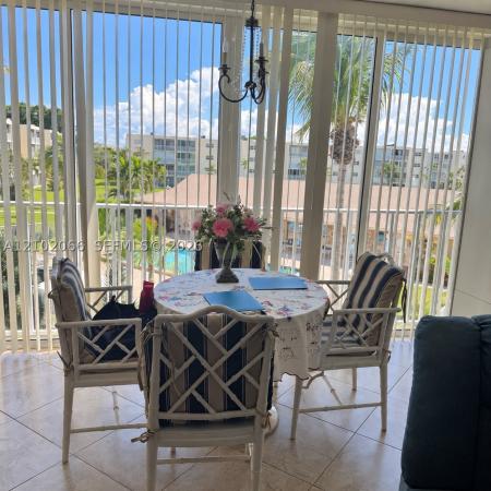Meadowbrook Lakes, 1025 SE 2nd Ave #301, Dania Beach, Florida 33004, image 1