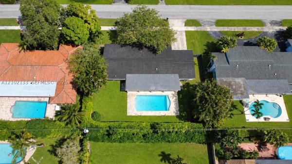 8620 SW 85th Ave, Unincorporated Dade County, Florida 33143, image 1
