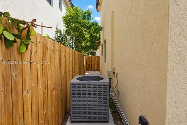 11634 SW 151st Path, Unincorporated Dade County, Florida 33196, image 1