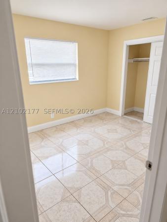 Oriole Estates, 3640 NW 39th St, Lauderdale Lakes, Florida 33309, image 1
