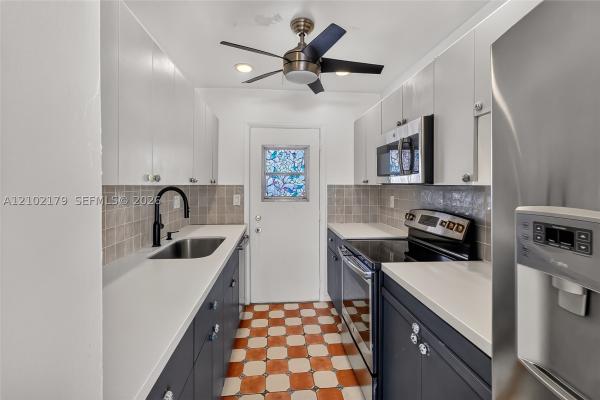 Quinary Club, 525 Coral Way #403, Coral Gables, Florida 33134, image 1