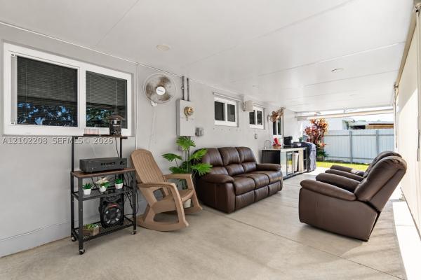 11080 SW 60th St, Unincorporated Dade County, Florida 33173, image 1