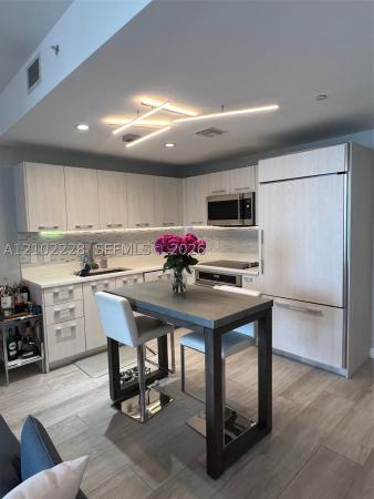 Brickell Heights East, 45 SW 9th St #2702, Miami, Florida 33130, image 1