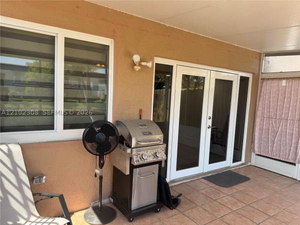 7033 NW 169th St, Hialeah, Florida 33015, image 1