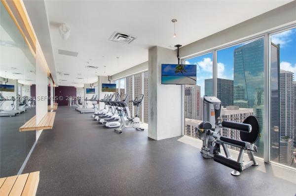 Centro, 151 SE 1st St #1003, Miami, Florida 33131, image 1