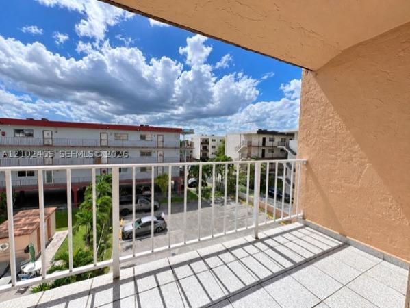 Morada 2, 6130 W 19th Ave #308, Hialeah, Florida 33012, image 1
