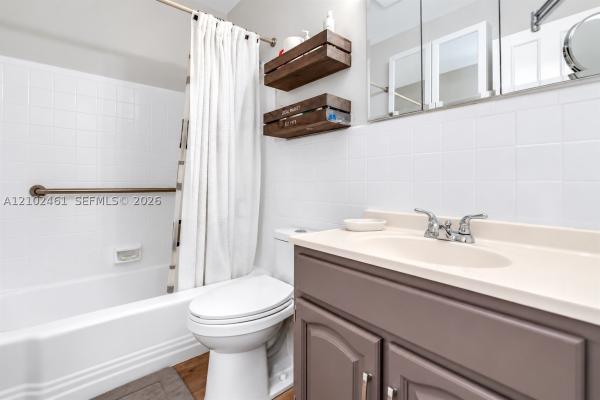901 SW 11th Ave #17H, Hallandale Beach, Florida 33009, image 1