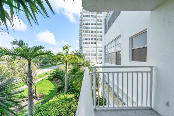Bayview Towers South, 2100 Sans Souci Blvd #B111, North Miami, Florida 33181, image 1