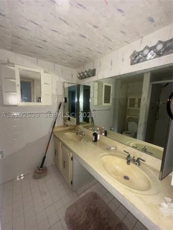 Villas Of Sheridan, 3905 Sheridan St #B-16, Hollywood, Florida 33021, image 1