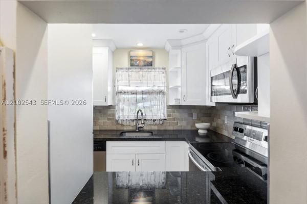 Delray Beach, Florida 33445, image 1