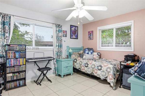Plantation Park, 341 SW 54th Ave, Plantation, Florida 33317, image 1