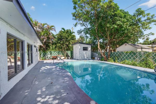 Palm Lane Villa, 4001 N 66th Ave, Hollywood, Florida 33024, image 1