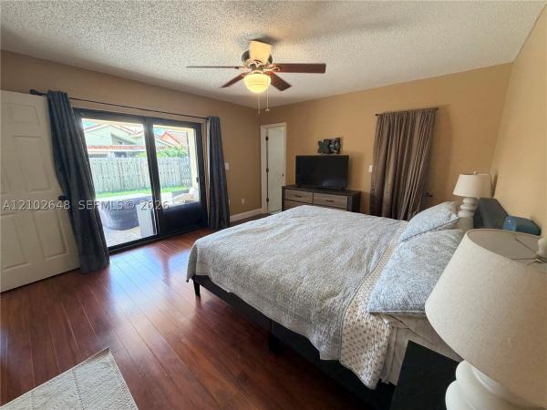 Hialeah, Florida 33015, image 1