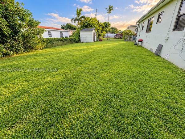 960 NW 89th St, Unincorporated Dade County, Florida 33150, image 1