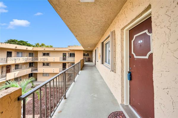8401 SW 107th Ave #361E, Unincorporated Dade County, Florida 33173, image 1