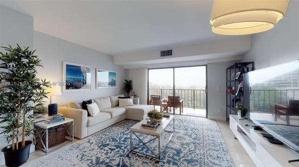 The Palms Of Key Biscayne, 77 Crandon Blvd #8D, Key Biscayne, Florida 33149, image 1