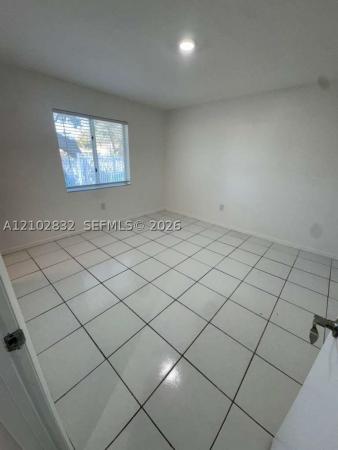 2541 NE 184th Ter, North Miami Beach, Florida 33160, image 1