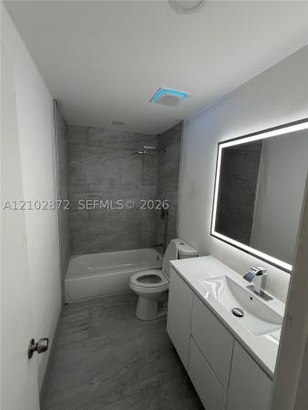 Blue Lake Townhouses, 3321 Quail Close #17, Pompano Beach, Florida 33064, image 1