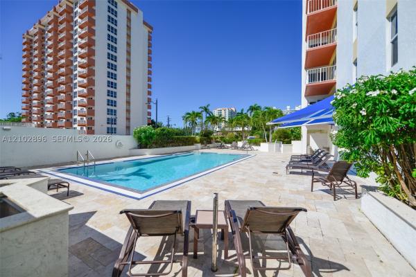 Carlton Tower, 3000 E Sunrise Blvd #8D, Fort Lauderdale, Florida 33304, image 1
