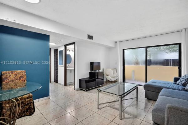 Ocean View Plaza, 2924 Collins Ave #303, Miami Beach, Florida 33140, image 1