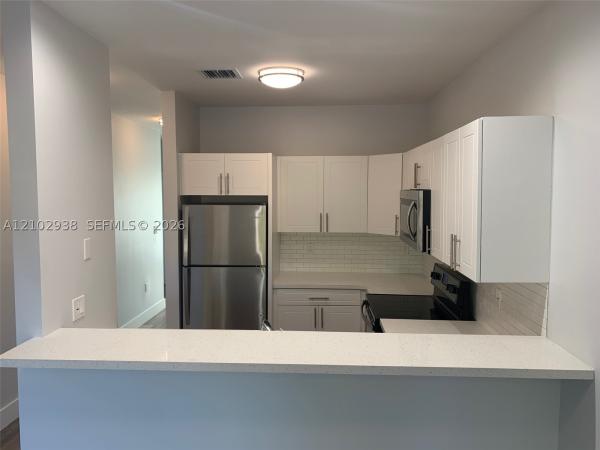 Hialeah Residential, 801 E 28th St, Hialeah, Florida 33013, image 1