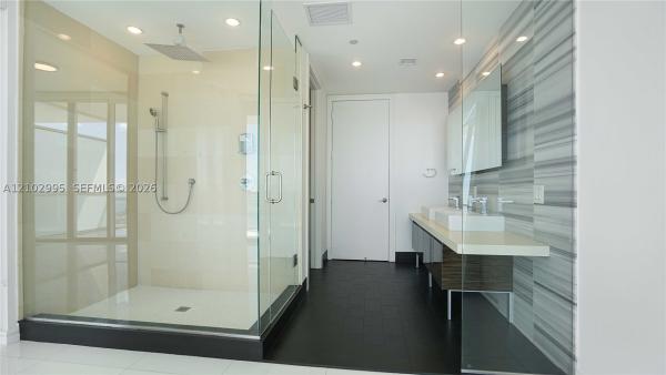 Marquis Residences, 1100 Biscayne Blvd #5202, Miami, Florida 33132, image 1