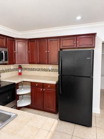 334 NE 110th Ter #332, Unincorporated Dade County, Florida 33161, image 1