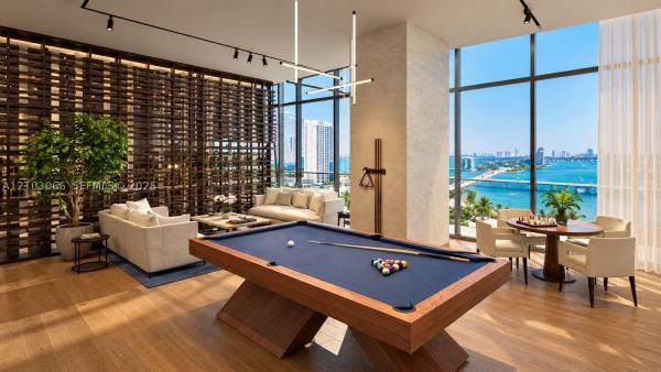 253 NE 14th St #201, Miami, Florida 33132, image 1