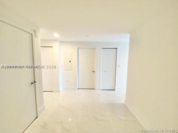 The Harbour North Tower, 16385 Biscayne Blvd #702, North Miami Beach, Florida 33160, image 1