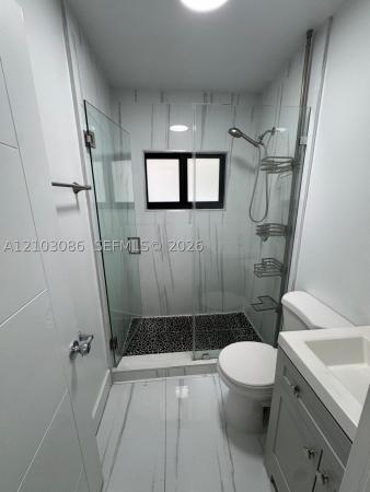 Essex Village, 850 SE 2nd Pl, Hialeah, Florida 33010, image 1