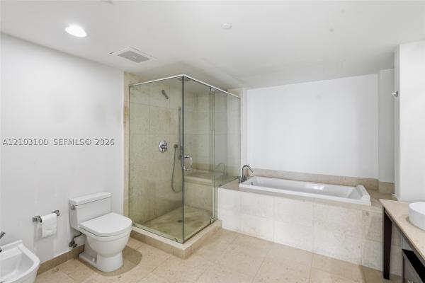 Icon Brickell Tower 2, 495 Brickell Ave #4003, Miami, Florida 33131, image 1