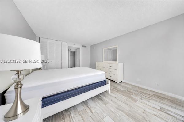 Winston Towers 200, 251 174th St #1607, Sunny Isles Beach, Florida 33160, image 1