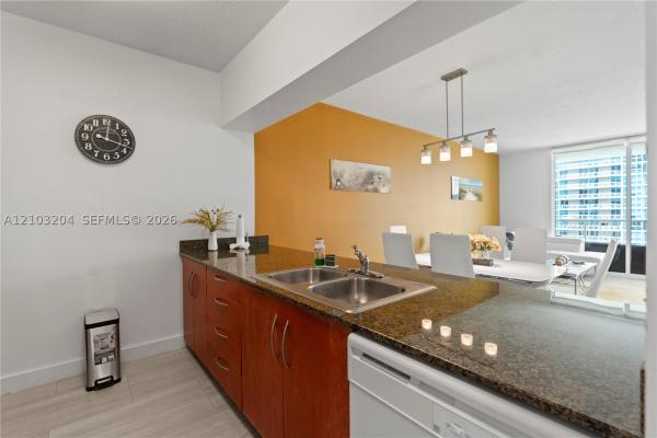 The Club At Brickell Bay, 1200 Brickell Bay Dr #4218, Miami, Florida 33131, image 1