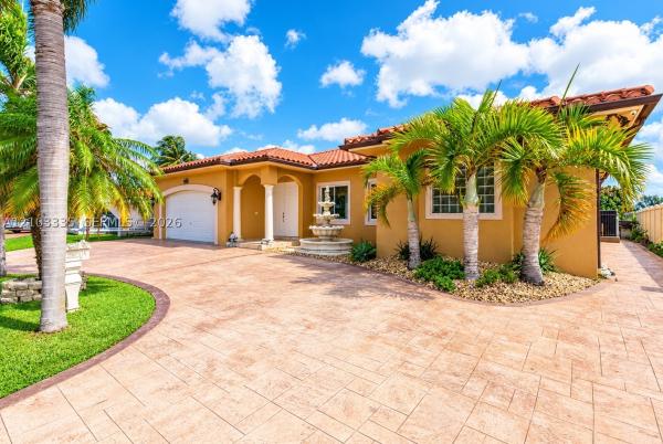 17851 NW 84th Pl, Hialeah, Florida 33015, image 1