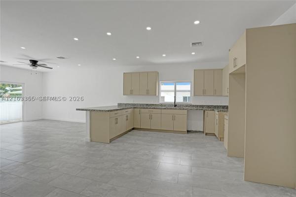 Franklin Park, 2536 NW 9th Ct, Fort Lauderdale, Florida 33311, image 1