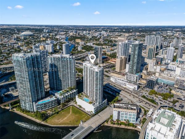 Wind, 350 S Miami Ave #2304, Miami, Florida 33130, image 1
