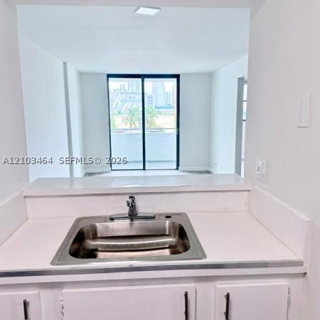 RioPlaza, 546 SW 1st St #603, Miami, Florida 33130, image 1