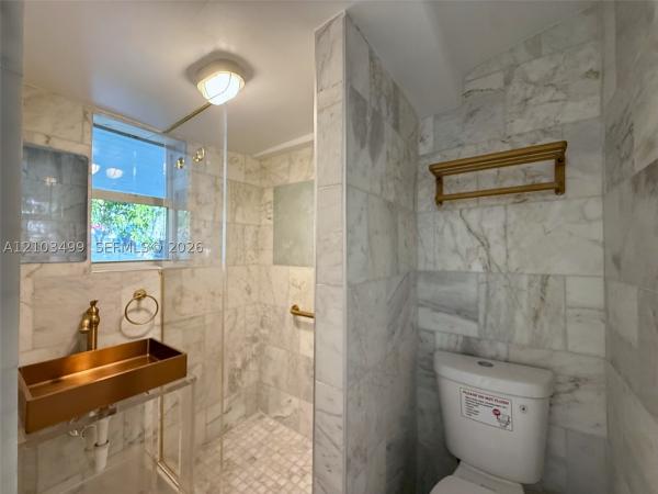Ocean Beach, 719 Lenox Ave, Miami Beach, Florida 33139, image 1
