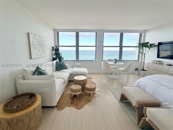 Triton Tower, 2899 Collins Ave #931, Miami Beach, Florida 33140, image 1