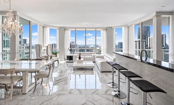 Vizcayne North, 244 Biscayne Blvd #4308, Miami, Florida 33132, image 1