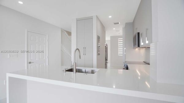 The Shores At Isles Of Bayshore, 9229 SW 227th St #4-9, Cutler Bay, Florida 33190, image 1