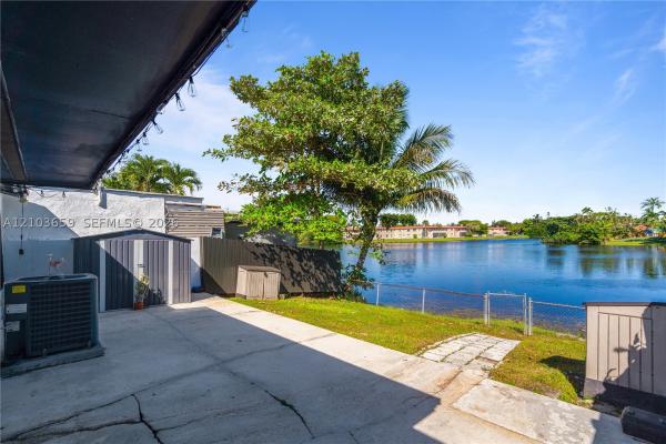 4511 SW 129th Ave, Unincorporated Dade County, Florida 33175, image 1