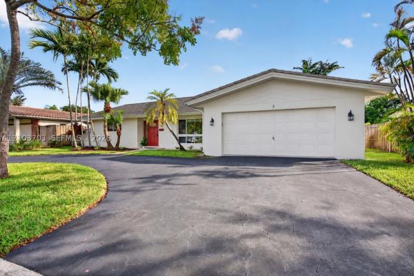 Hollywood Hills, 4110 Roosevelt St, Hollywood, Florida 33021, image 1