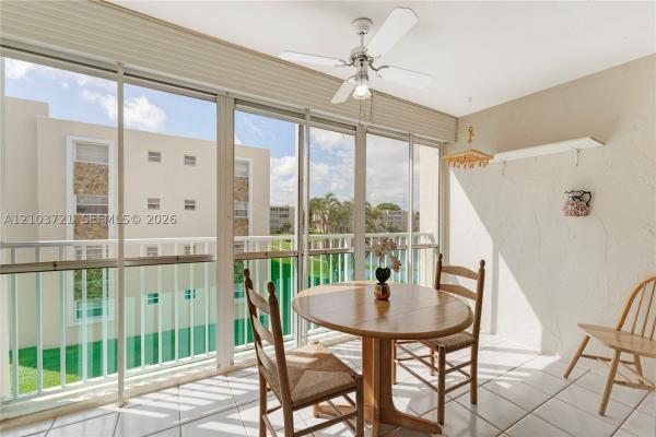 Meadowbrook Lakes, 206 SE 10th St #303, Dania Beach, Florida 33004, image 1