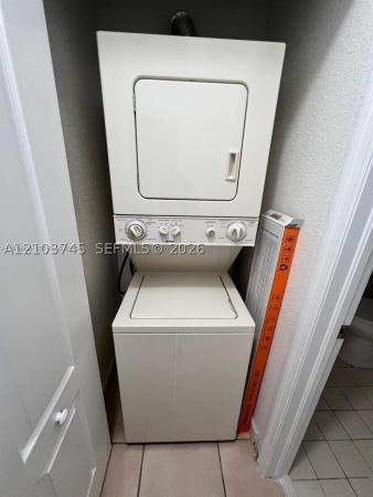 Hialeah, Florida 33015, image 1